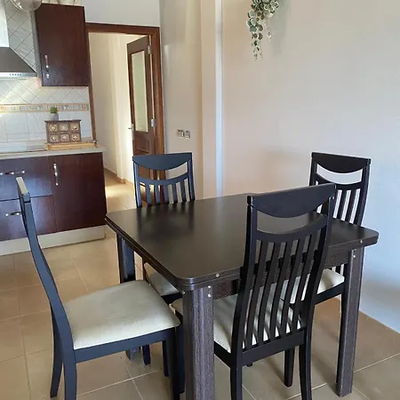 Olas Apartament *